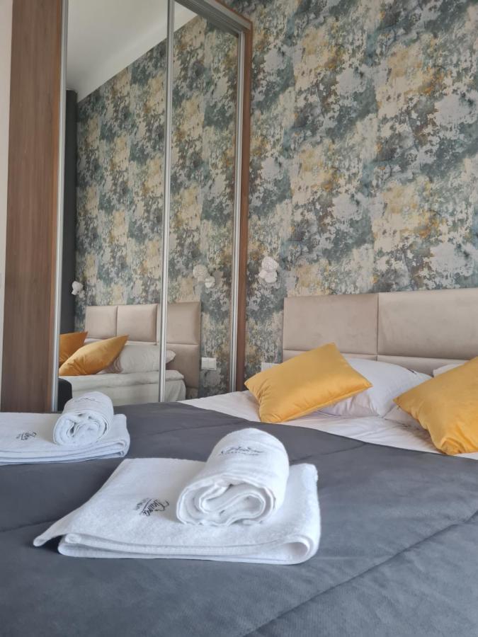 Daira Apartments Ustronie Morskie Bagian luar foto