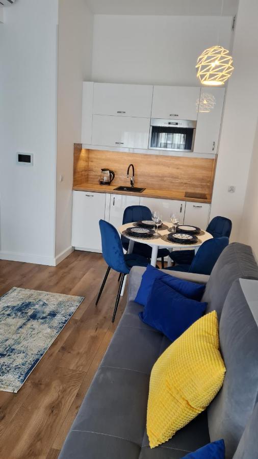 Daira Apartments Ustronie Morskie Bagian luar foto
